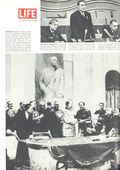 Life (1883-2000 Clair Maxwell/Life Publishing Company) Magazine Apr 8 1966