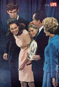 Life (1883-2000 Clair Maxwell/Life Publishing Company) Magazine Nov 15 1968
