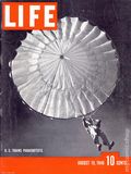 Life (1883-2000 Clair Maxwell/Life Publishing Company) Magazine Aug 19 1940
