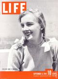 Life (1883-2000 Clair Maxwell/Life Publishing Company) Magazine Sep 8 1941