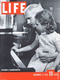 Life (1883-2000 Clair Maxwell/Life Publishing Company) Magazine Nov 27 1939