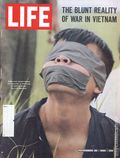 Life (1883-2000 Clair Maxwell/Life Publishing Company) Magazine Nov 26 1965