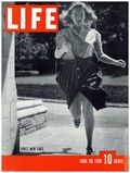 Life (1883-2000 Clair Maxwell/Life Publishing Company) Magazine Jun 26 1939